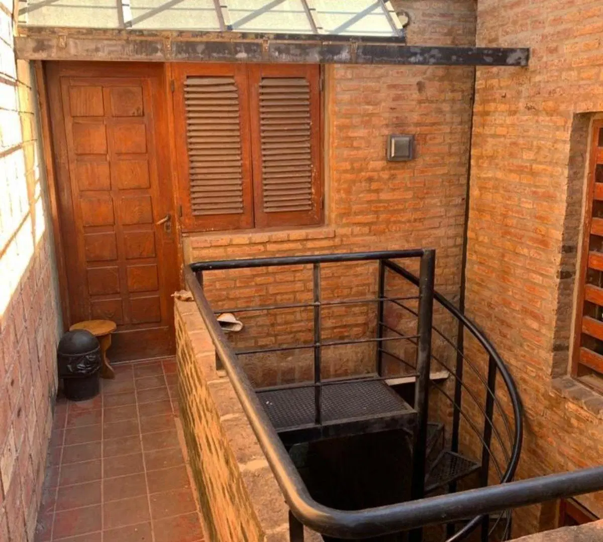 Casa de 4 dormitorios y 3 baños en Cerro De Las Rosas 3