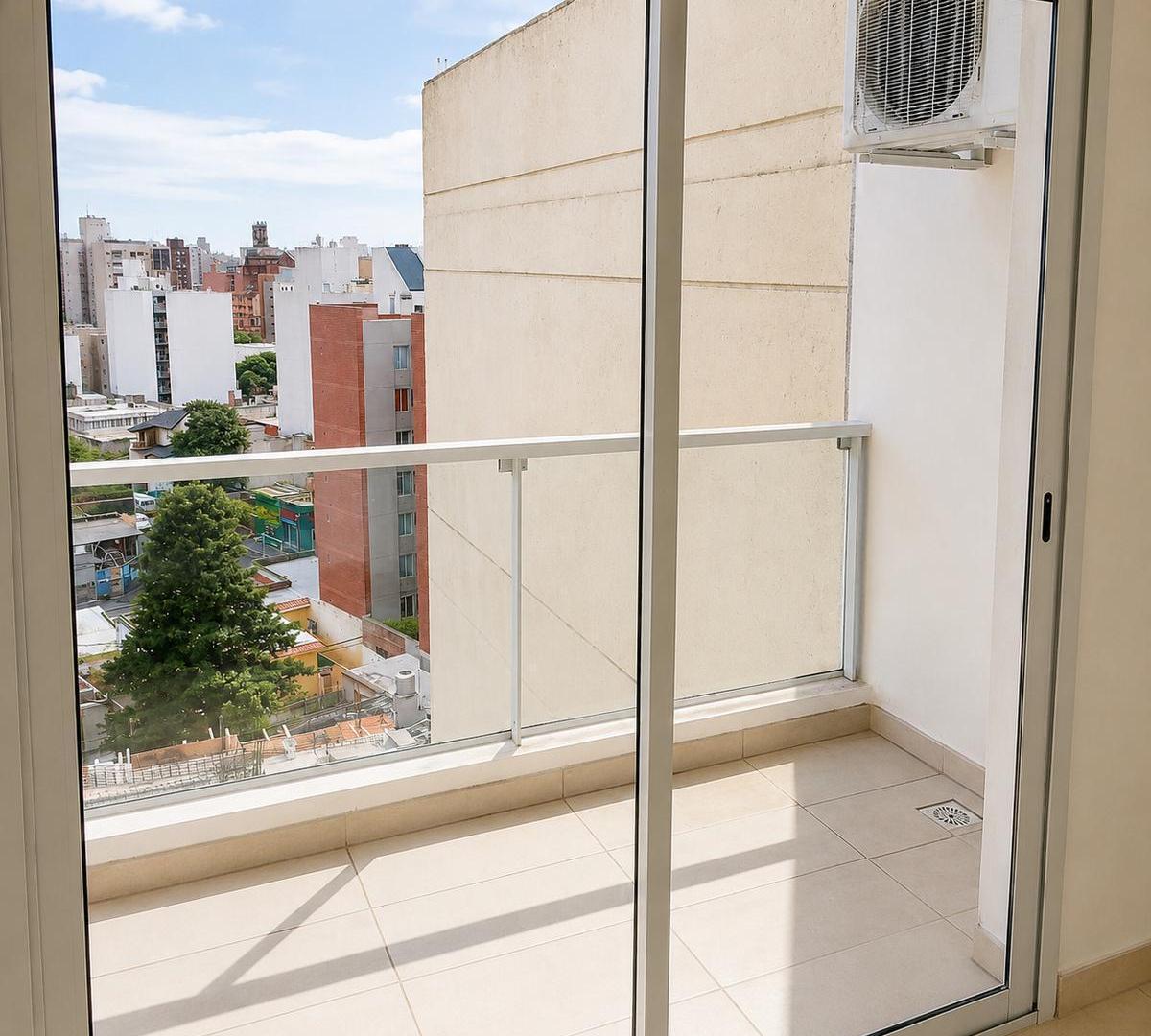 Foto de VENDE DEPARTAMENTO 1 DORMITORIO - B CENTRO/ALBERDI, imagen 4