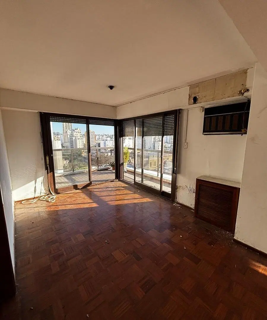 VENDE DEPARTAMENTO 3 DORMITORIOS - CENTRO - COCHERA DISPONIBLE 2