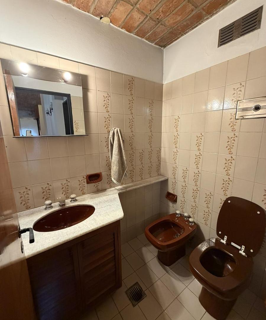 Foto de Casa 3 dormitorios con 2 locales comerciales, imagen 4
