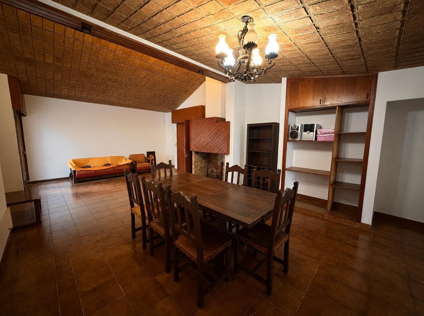 Foto de Casa 3 dormitorios con 2 locales comerciales, imagen 4