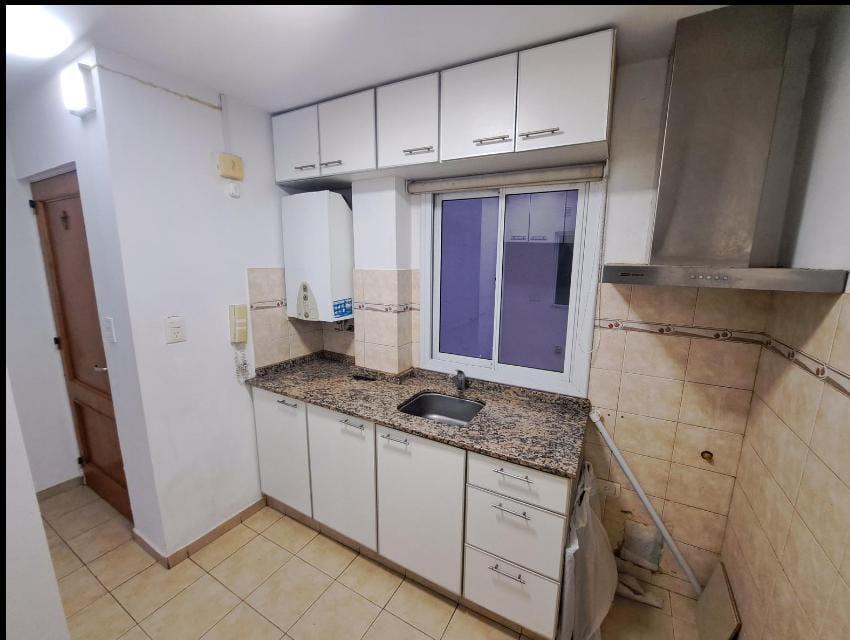 Foto de Departamento duplex 2 dormitorios b° General Paz APTO CREDITO, imagen 2