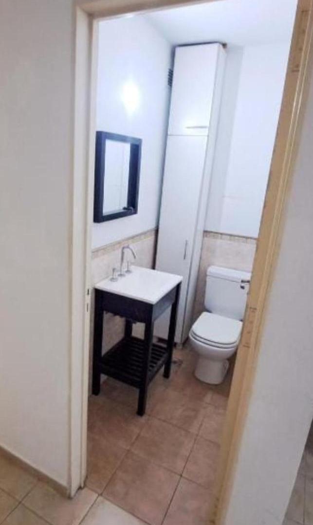 Foto de Departamento duplex 2 dormitorios b° General Paz APTO CREDITO, imagen 1