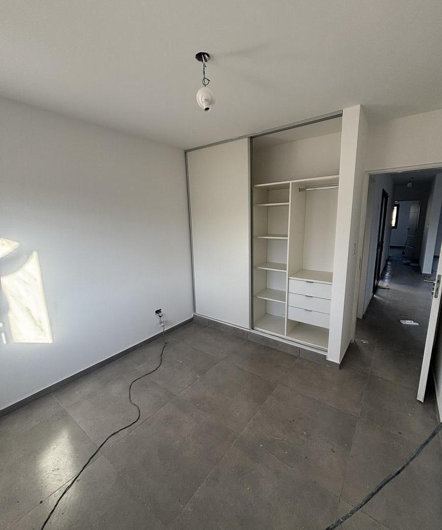 Foto de DUPLEX 2 DORM - B NORTE SEGURIDAD 24HS - VILLA ALLENDE, imagen 4