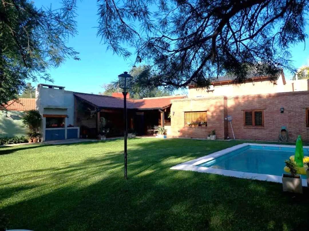 Foto de CASA 3 DORM Y ESCRITORIO - ZONA NORTE, imagen 3