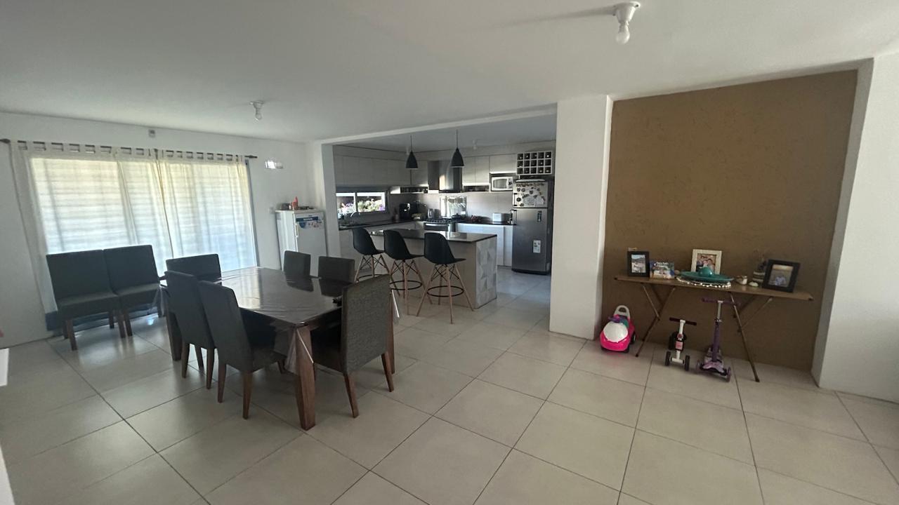 Foto de Casa en Comarca de Allende 3 dormitorios con pileta Apto Crédito, imagen 3