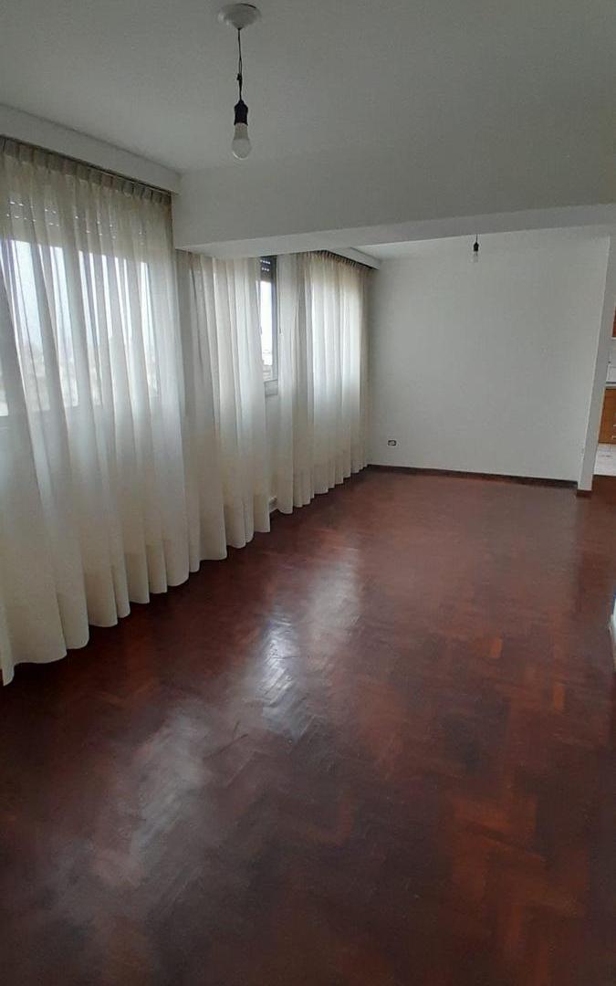 Foto de DPTO 3 DORM CON COCHERA - CENTRO / NVA CBA, imagen 2