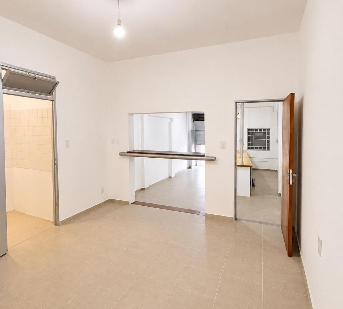 Foto de LOCAL COMERCIAL 70 mts2 - BARRIO COFICO, imagen 4