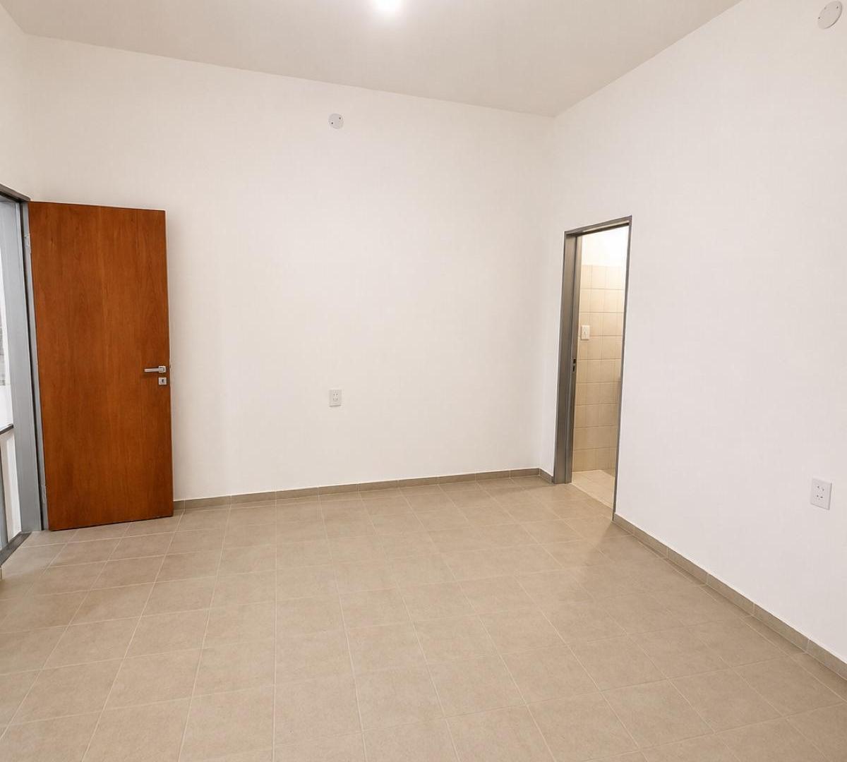 Foto de LOCAL COMERCIAL 70 mts2 - BARRIO COFICO, imagen 3