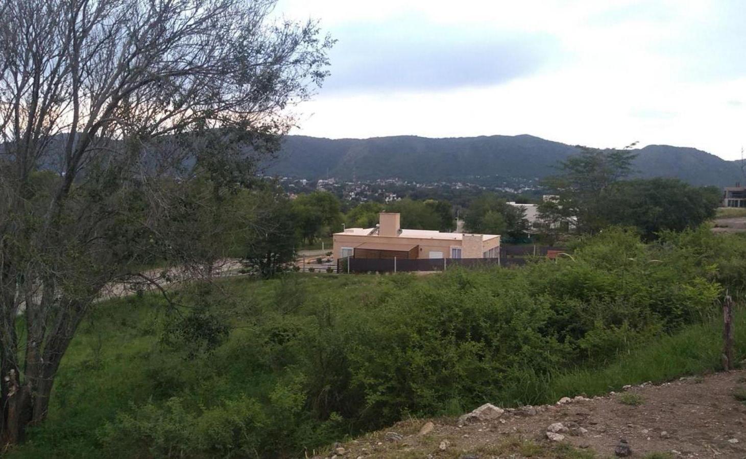 Foto de Vende terreno en Country Altos de Villa Carlos Paz con escritura, imagen 4