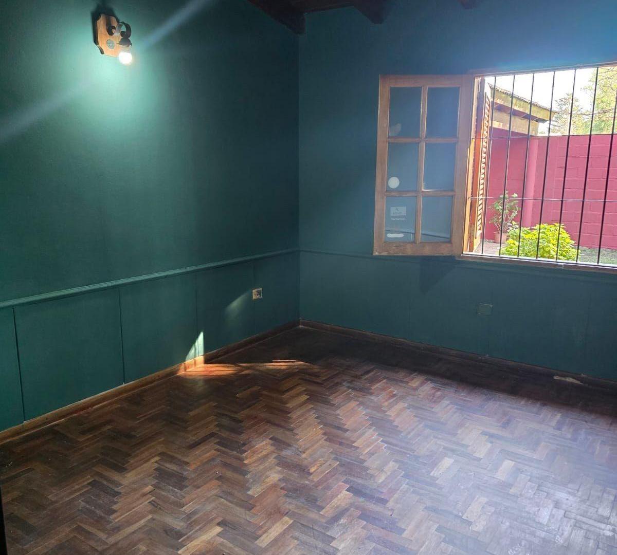 Foto de Vende Casa 2 dormitorios en B° Villa Allende Parque apto credito, imagen 1