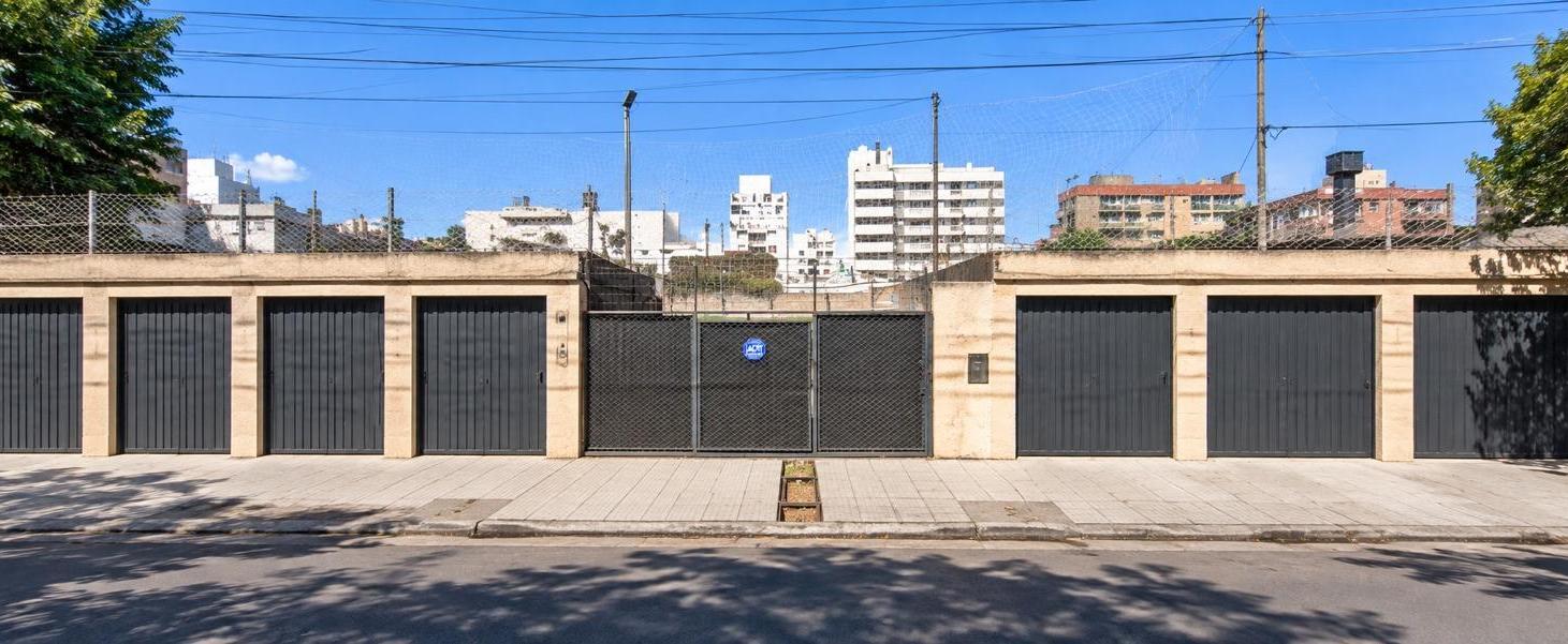 Foto de VENTA LOTE 1.266 M² – SANTA ROSA 2865– ALBERDI – POTENCIAL DE DESARROLLO, imagen 3
