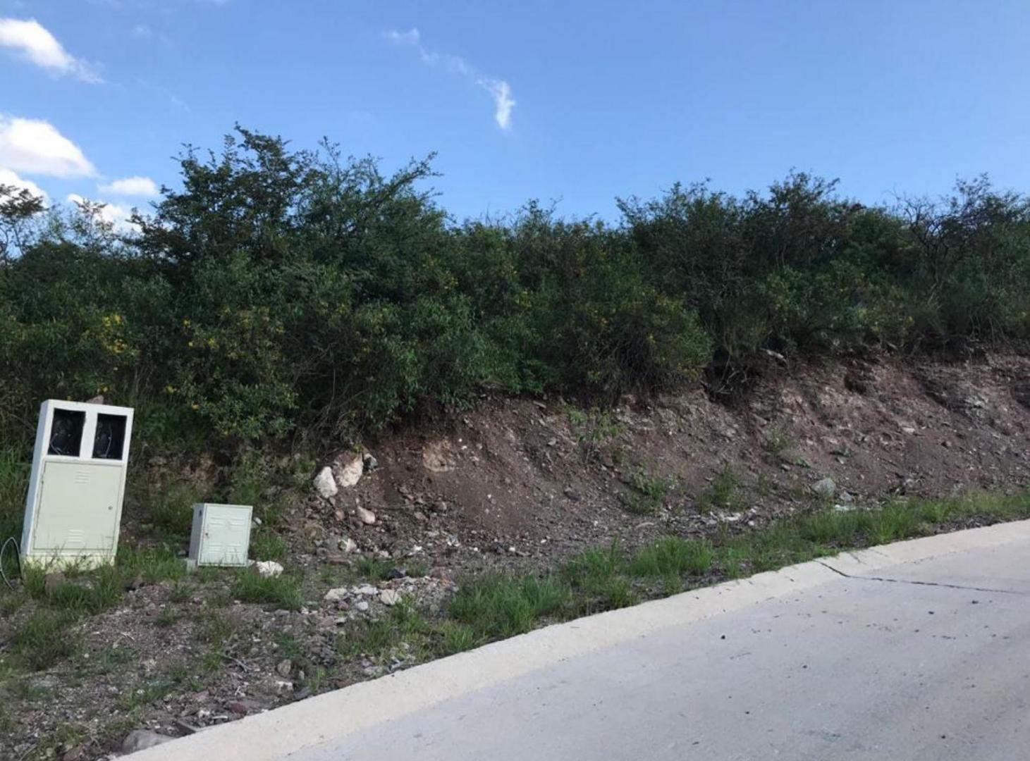 Foto de Vende terreno en La deseada con escritura, imagen 2