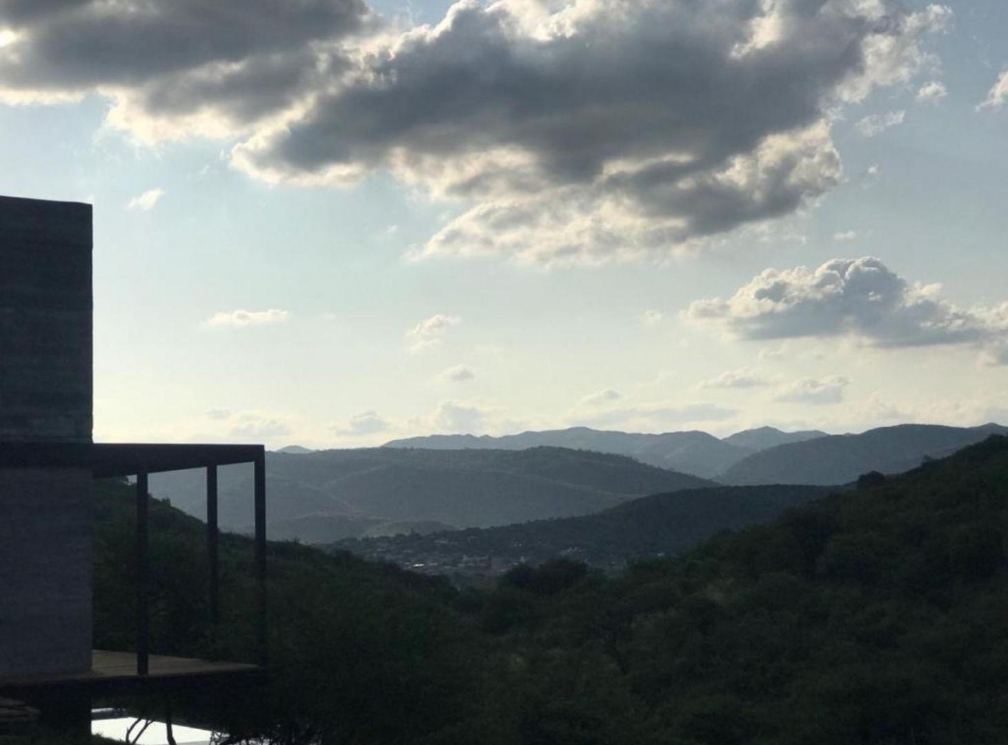 Foto de Vende terreno en La deseada con escritura, imagen 3