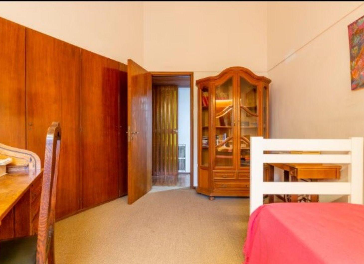 Foto de VENDE CASA 5 DORMITORIOS EN CERRO DE LAS ROSAS CON VISTAS A LAS SIERRAS, imagen 3