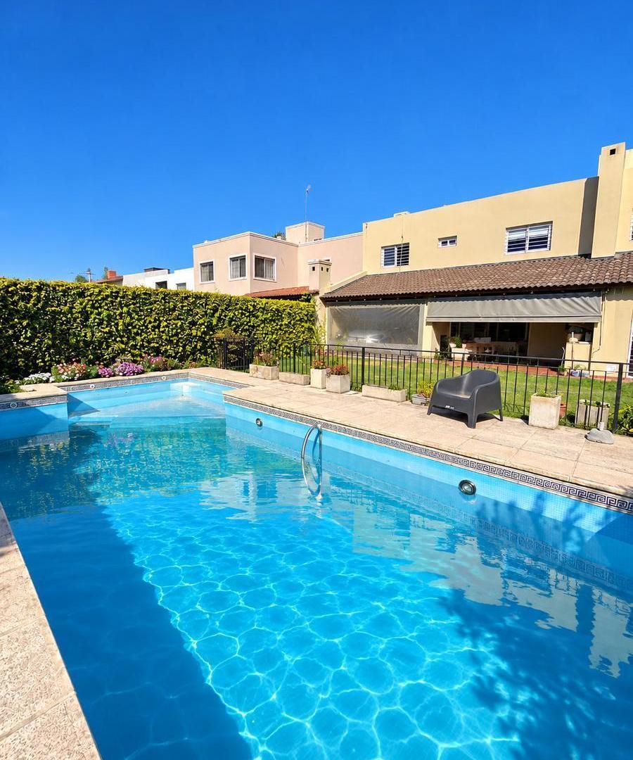 Foto de Casa en venta de 4 dormitorios en Tejas ll con pileta, imagen 1