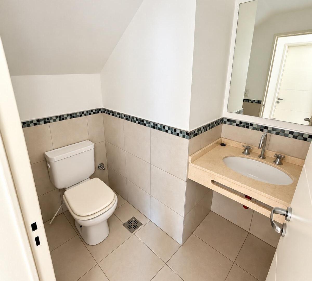 Foto de VENDE DUPLEX 3 DORMITORIOS APTO CREDITO- Tejas del Sur 2, imagen 5
