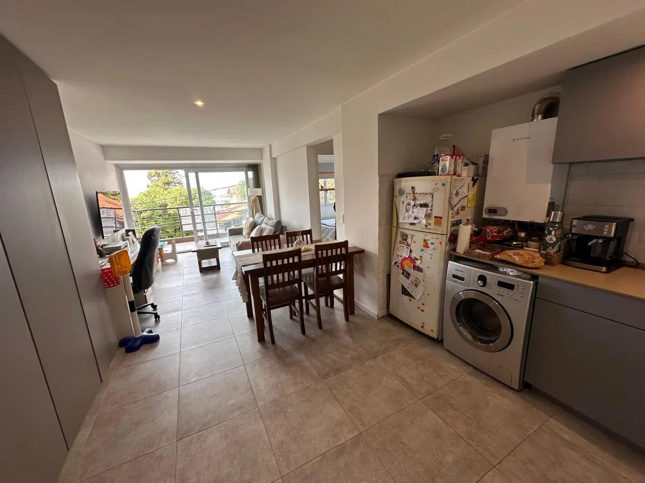 DEPARAMENTO 2 AMBIENTES CON BALCON AL FRENTE ZONA MOGOTES 3