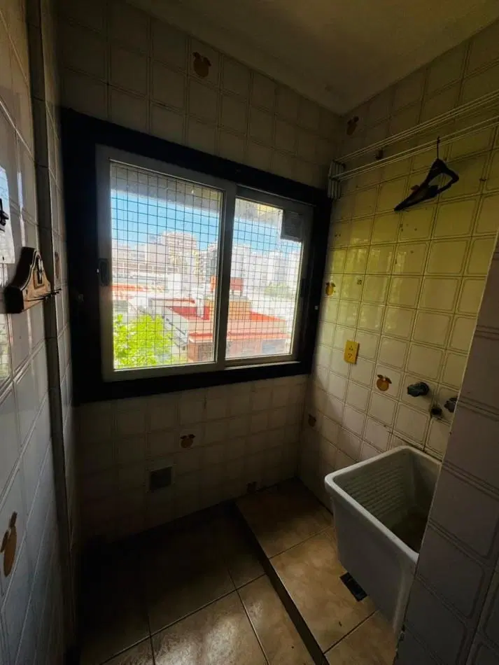 ALQUILER DEPARTAMENTO 3 AMBIENTES CON BALCON Y COCHERA 4