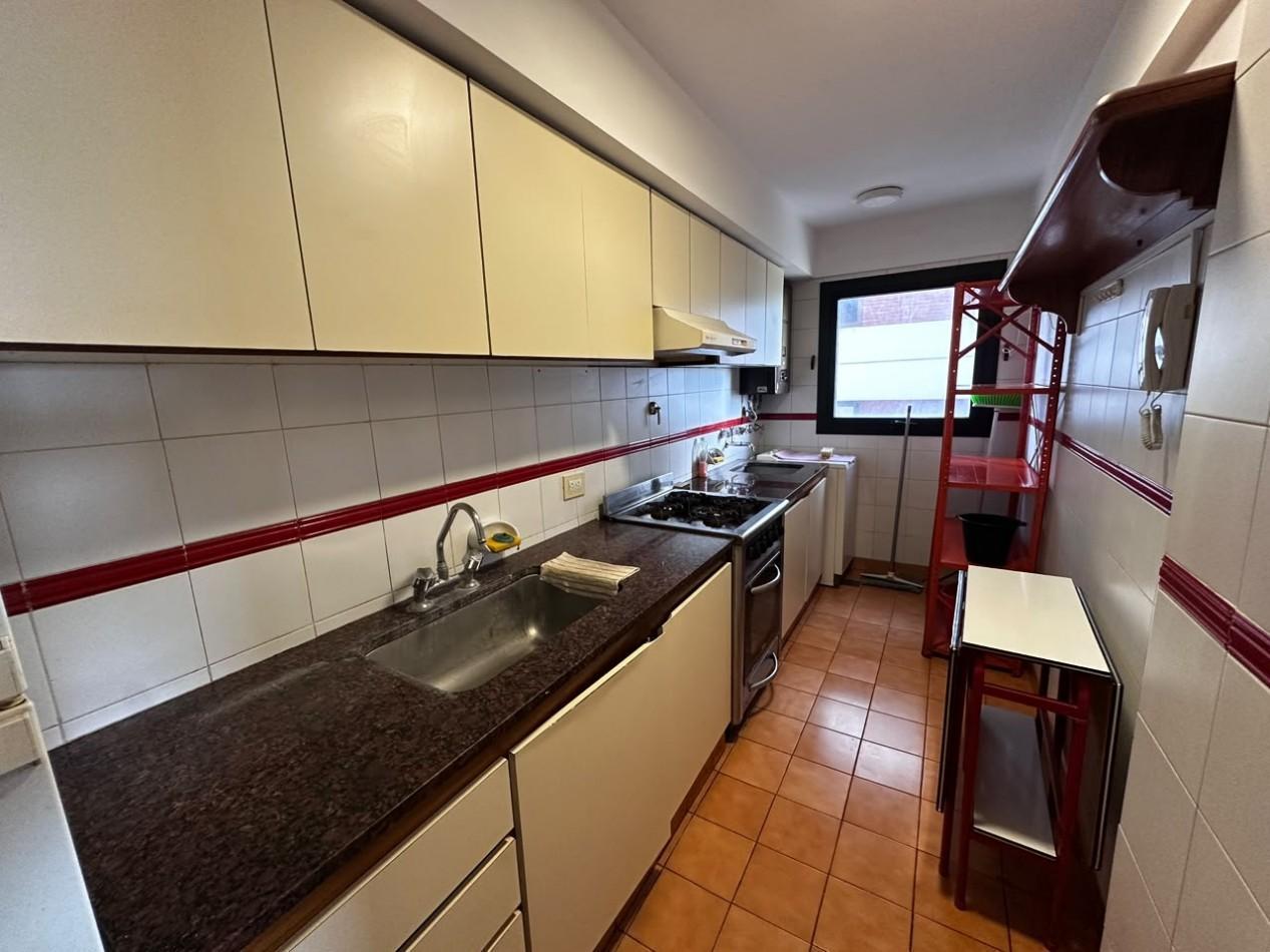 Foto de VENTA DEPARTAMENTO 2 AMBIENTES CON COCHERA,BAULERA Y VISTA AL MAR, imagen 5