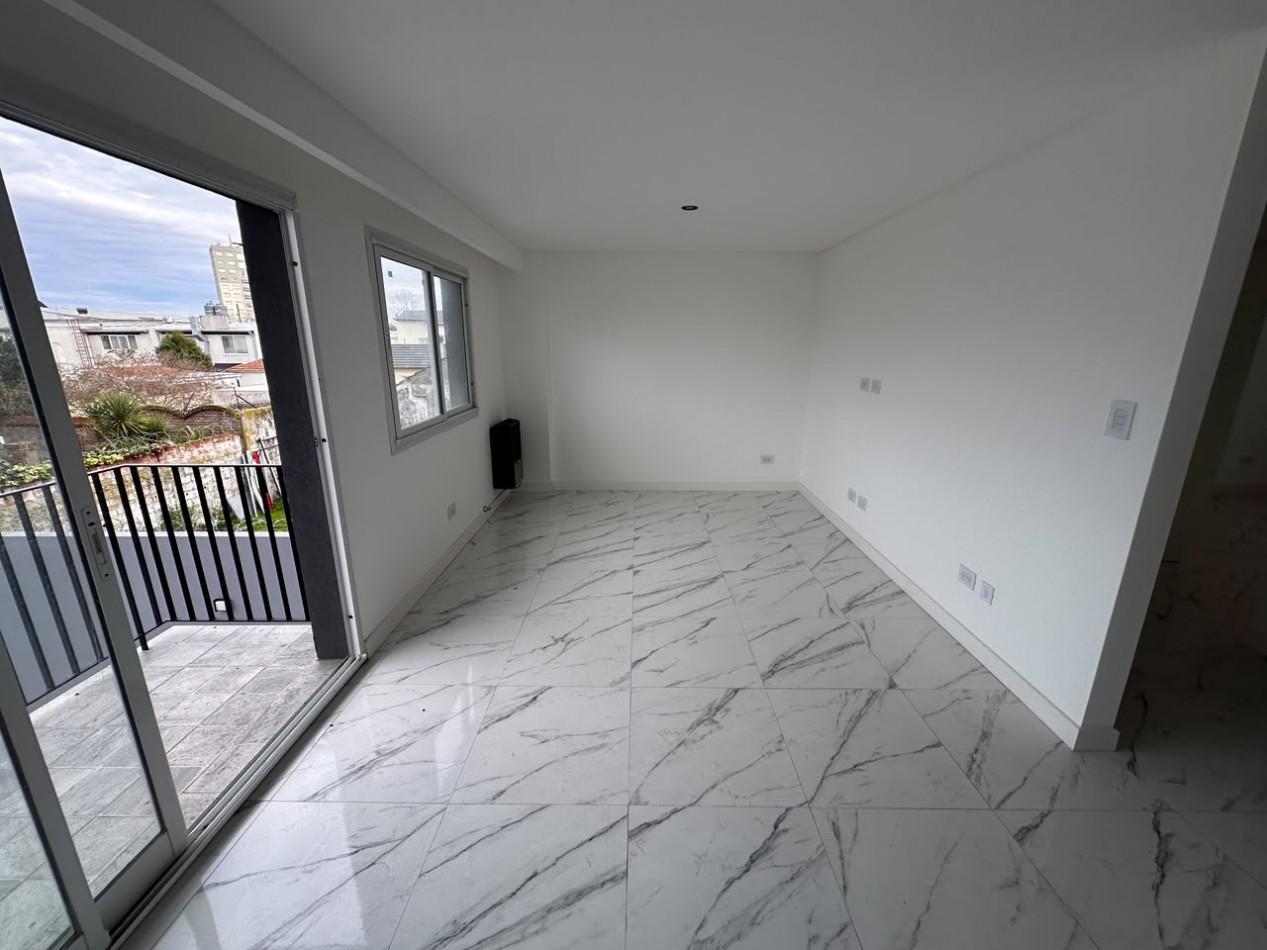 Foto de VENTA DEPARTAMENTO 2 AMBIENTES A ESTRENAR CON BALCON Y COCHERA, imagen 4