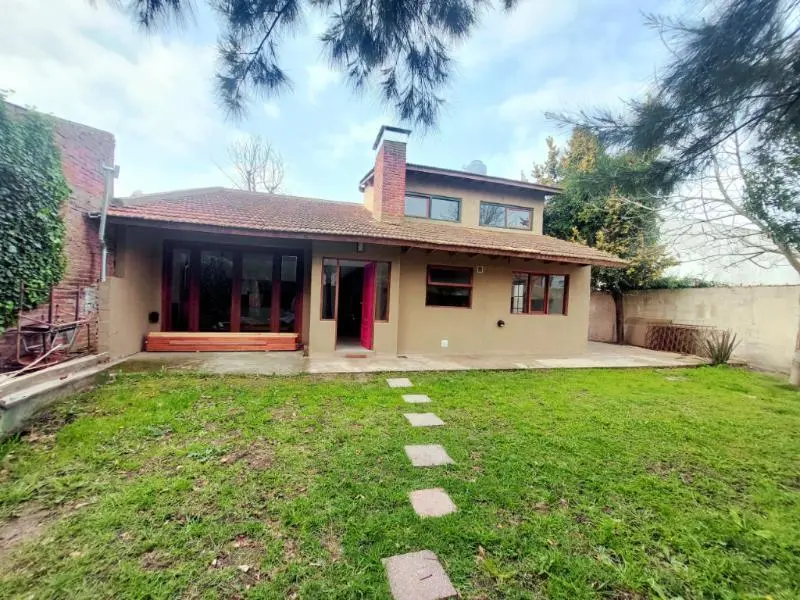 CASA 3 AMBIENTES EN PH - BARRIO ZACAGNINI 1