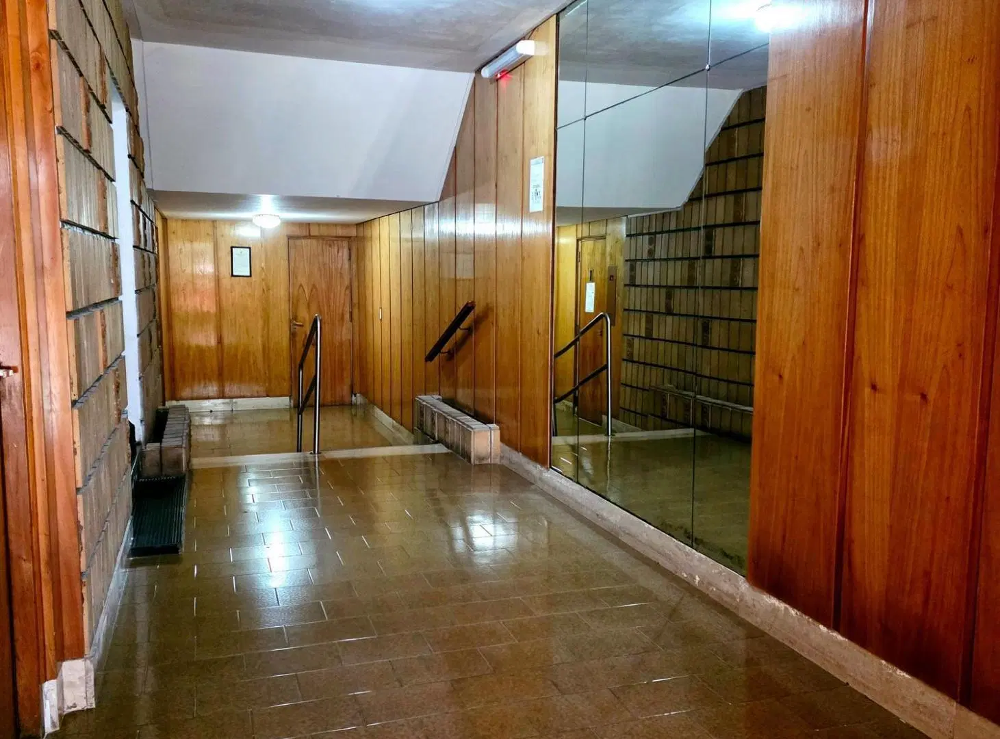 ALQUILER 24 MESES - DEPARTAMENTO MONOAMBIENTE EN LA PERLA - A METROS DE PLAZA ESPAÑA. 4