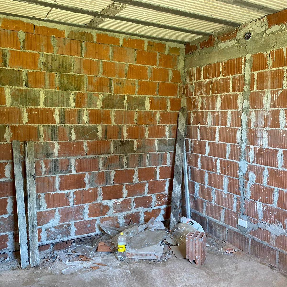 Casa en Venta Casa Dos Dorm. - Tanti 4