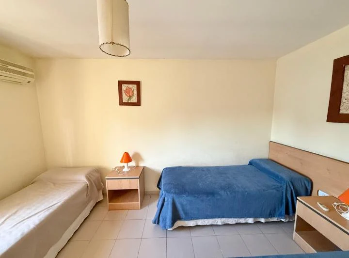 1 dormitorio - Alto Alberdi - Amoblado - Cont por 1 año 3