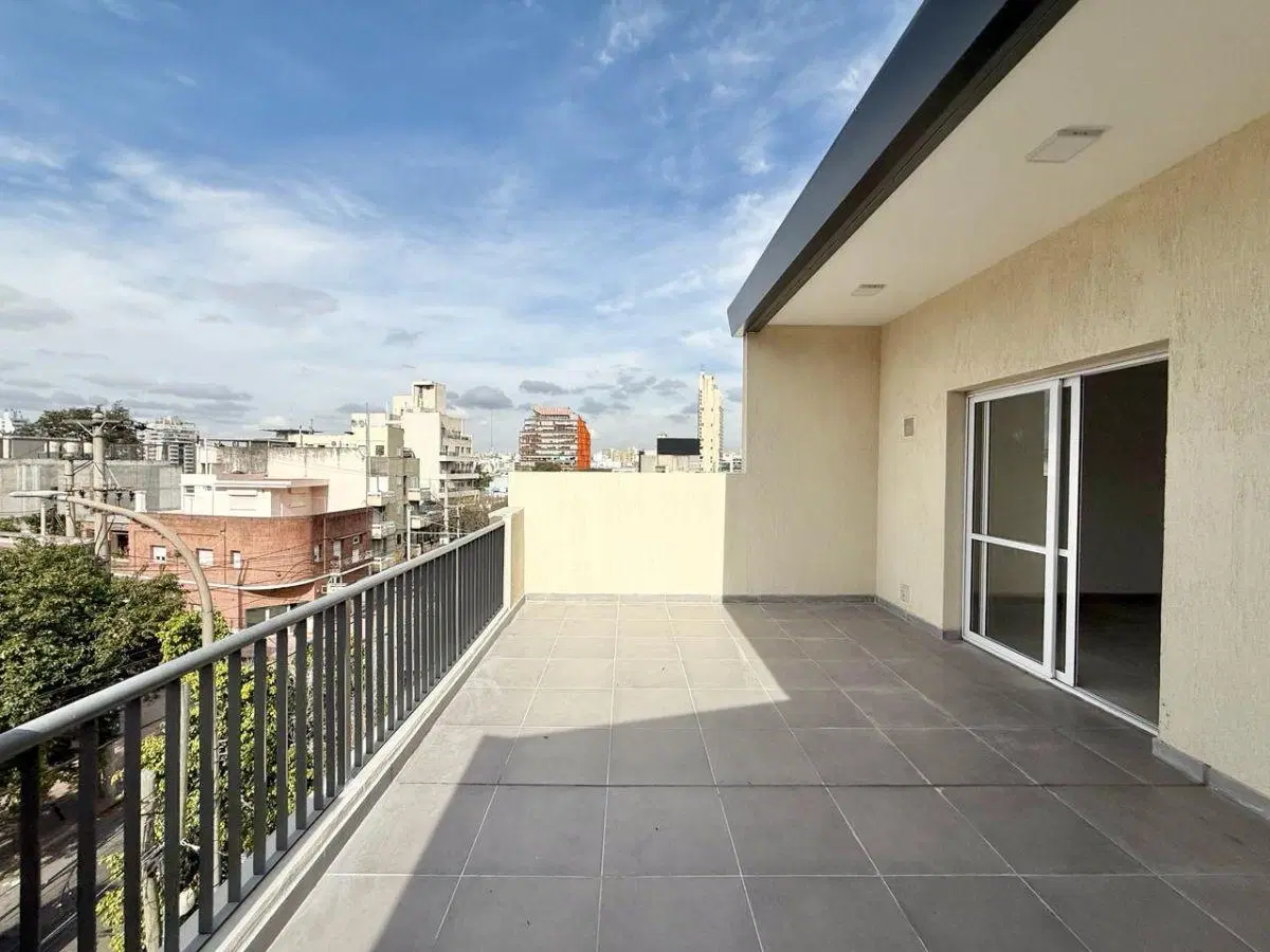 2 dormitorios - Cofico - Frente con terraza 4