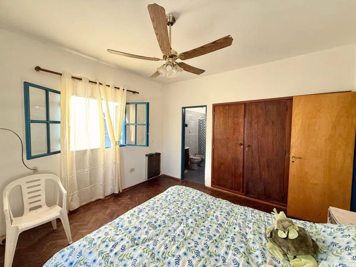 CASA DE 3 DORMITORIOS EN ALTO ALBERDI PARA LA VENTA 8