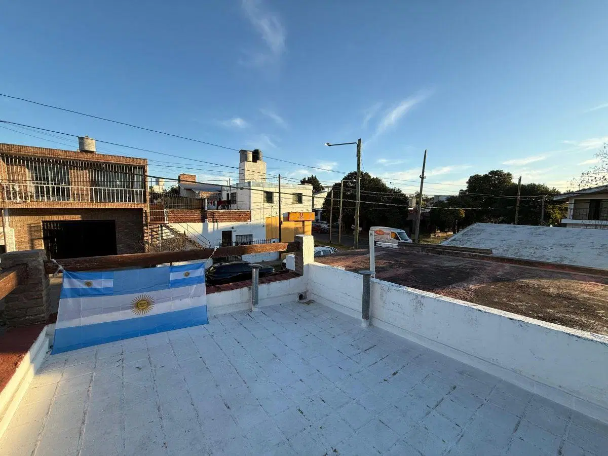 CASA DE 3 DORMITORIOS EN ALTO ALBERDI PARA LA VENTA 4