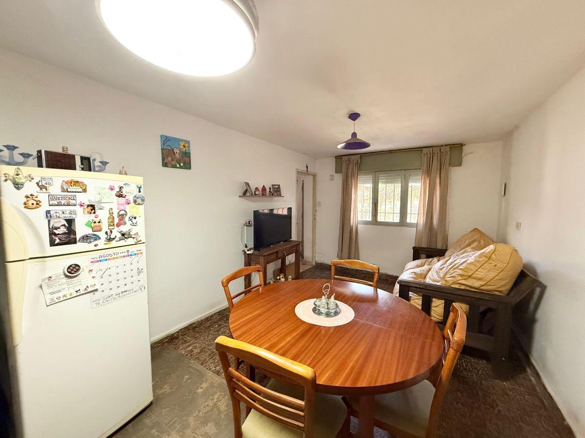 Foto de CASA DE 3 DORMITORIOS CON QUINCHO Y PATIO JARDIN DEL PILAR, imagen 3