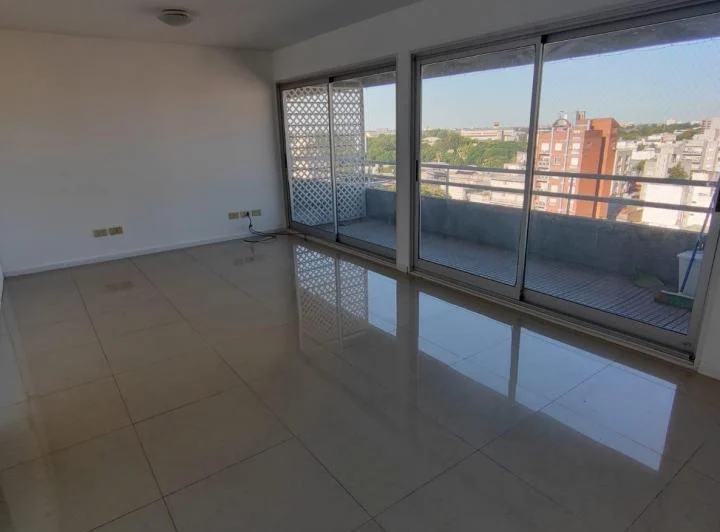 2 amb amplio céntrico  3
