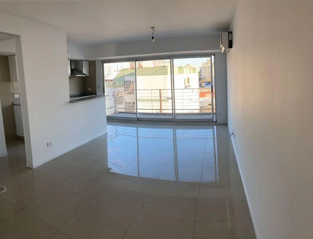 TORRE DEL MADERO , 3ºE, 2 amb amplio apto profesional a 3 cuadras de la estacion 2