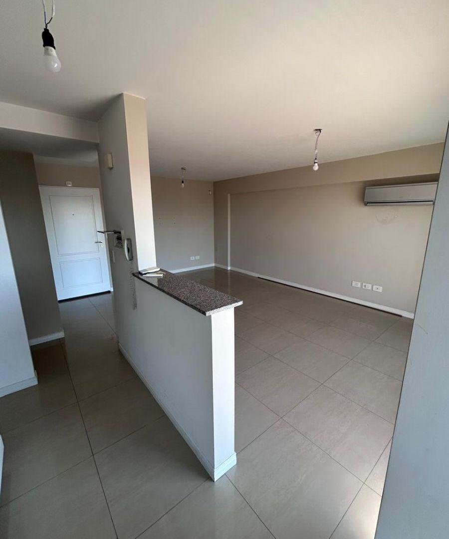 Foto de 2 amb amplio con vestidor, excelente ubicacion, imagen 4