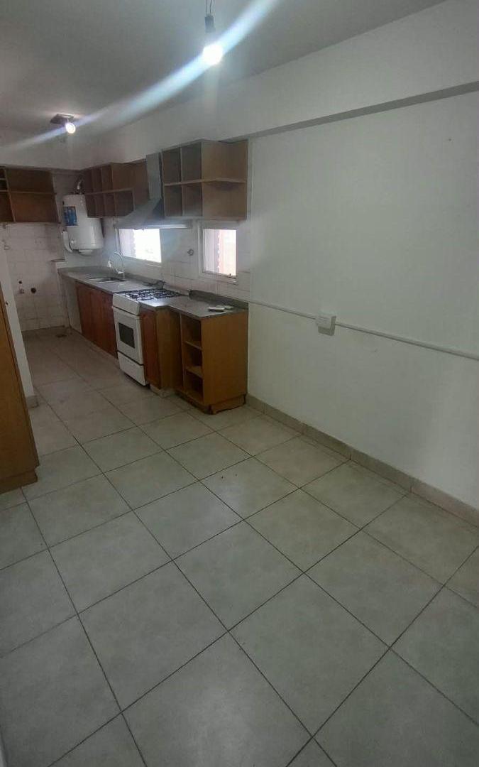 Foto de DPTO DE 3 AMB CÉNTRICO, APTO PROFESIONAL D, imagen 2