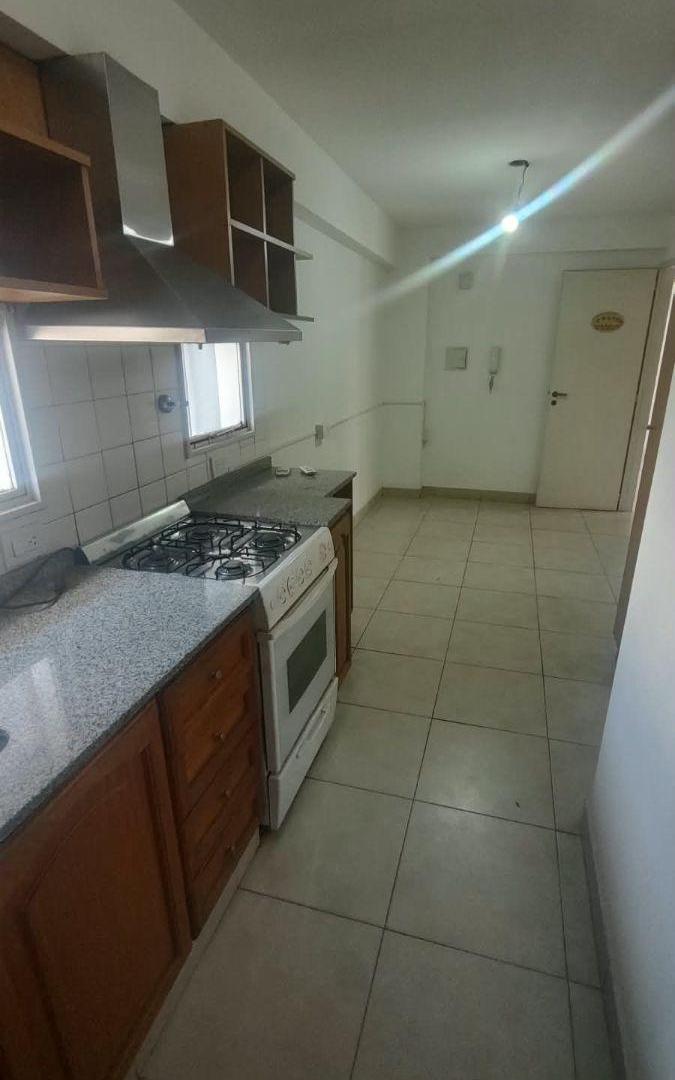 Foto de DPTO DE 3 AMB CÉNTRICO, APTO PROFESIONAL D, imagen 4