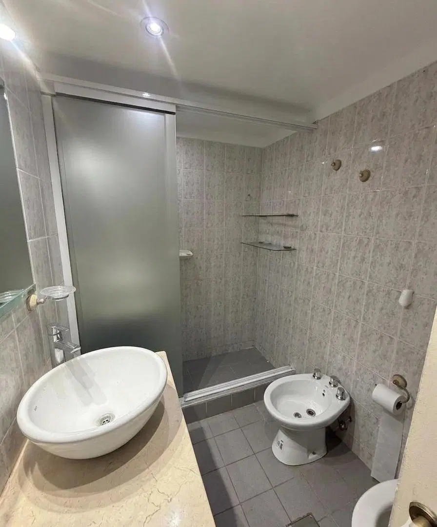 VENDO EXCELENTE DEPARTAMENTO EN LAS HERAS 5