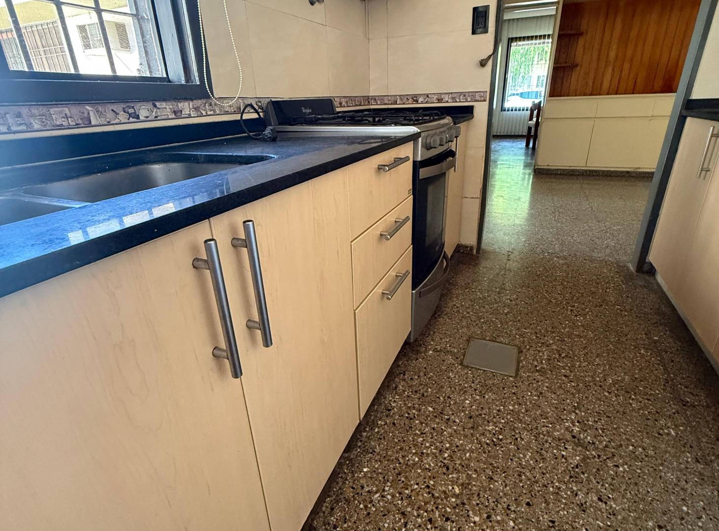 Foto de VENDO CASA EN B° SANTA ANA!!, imagen 3