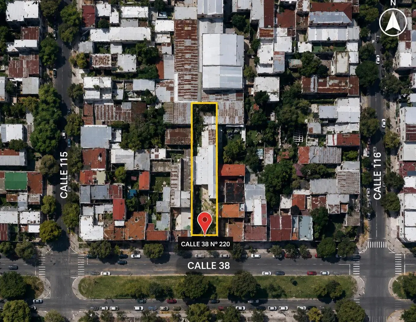 Propiedad de 359 m² construidos sobre lote de 10 x 40 m | Calle 38 e/115 y 116 2