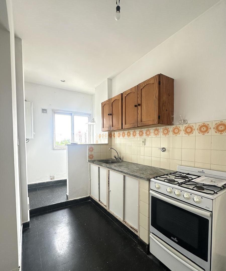 Foto de VENTA Departamento dos dormitorios con balcon- Diag. 79 e/ 5 y 56 - La, imagen 2