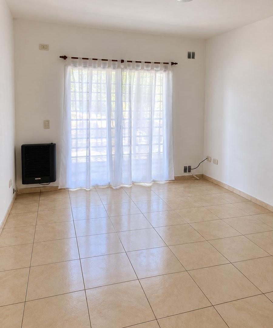 Foto de Departamento en alquiler- 1 Dormitorio con balcon y cochera- 39 y diag, imagen 4