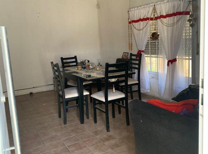 ¡OPORTUNIDAD! AMPLIA CASA EN MORENO CENTRO ¡APTO CREDITO! 5