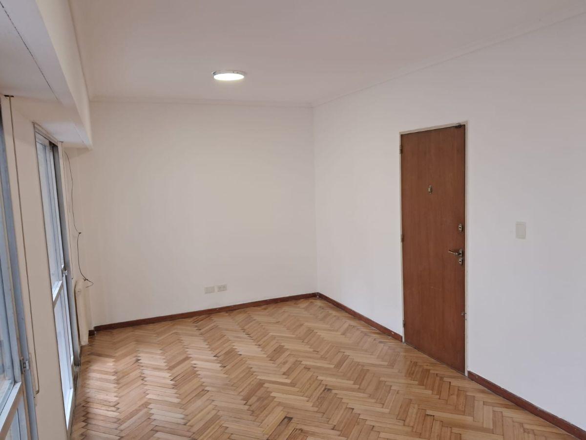 Foto de Departamento con 2 dormitorios en venta en Distrito Centro, imagen 3
