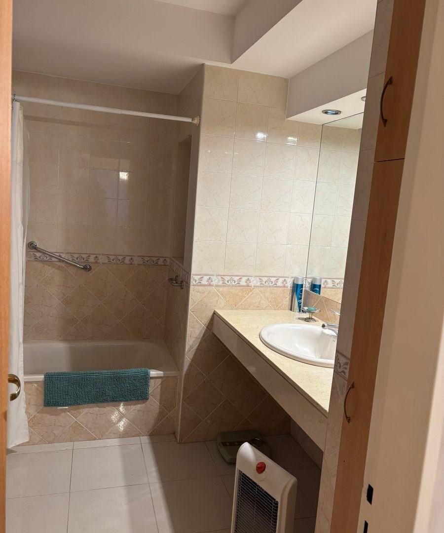Foto de Departamento de 120 m2 construidos con 3 Dormitorios en Alquiler en, imagen 5