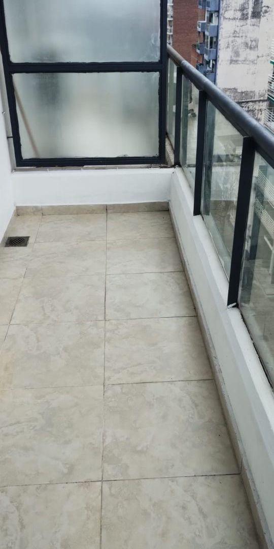 Foto de Departamento de 45 m² con 2 dormitorios en alquiler en Centro, imagen 3