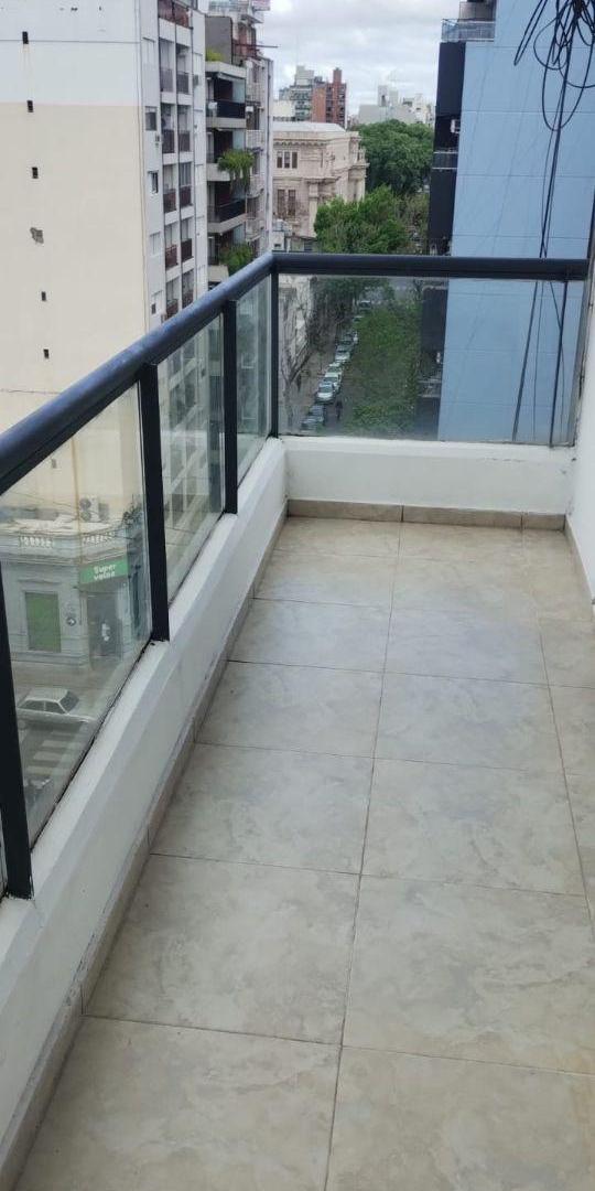 Foto de Departamento de 45 m² con 2 dormitorios en alquiler en Centro, imagen 2