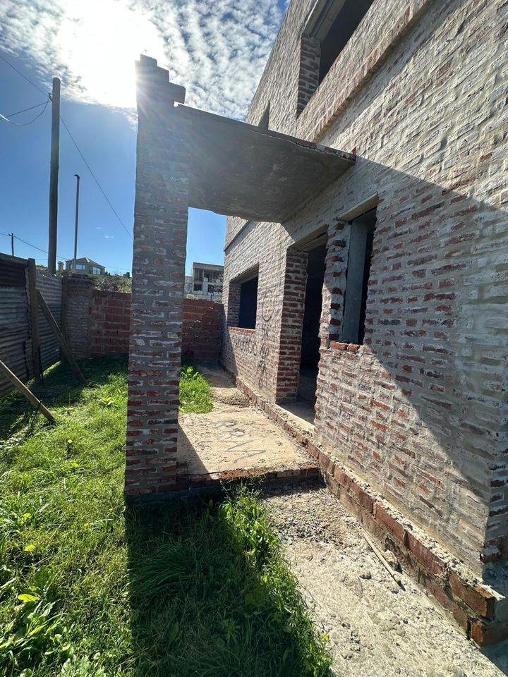 Vende Importante Propiedad Inmejorable Zona y Vistas! 1