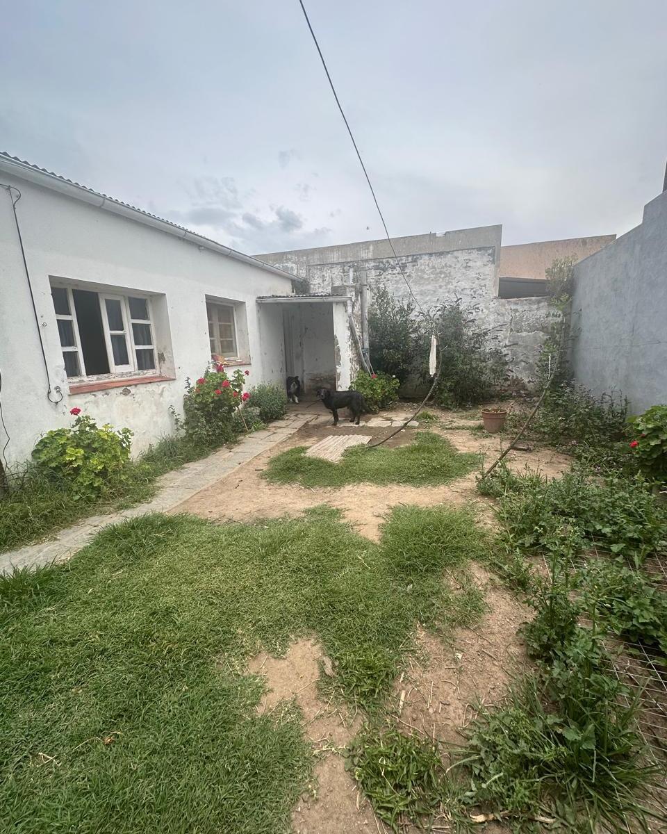 Vende Casa Semicentro 2 Dorm. Tandil 2